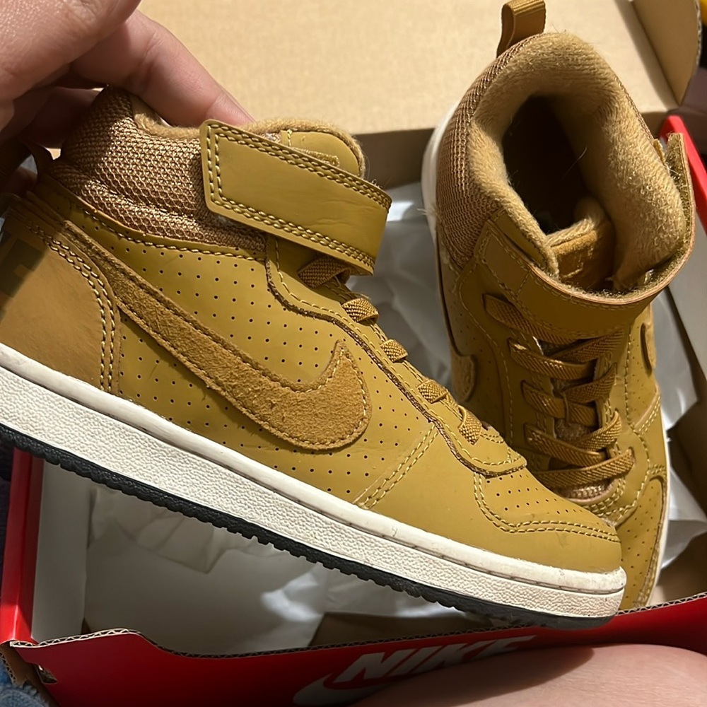 Nike